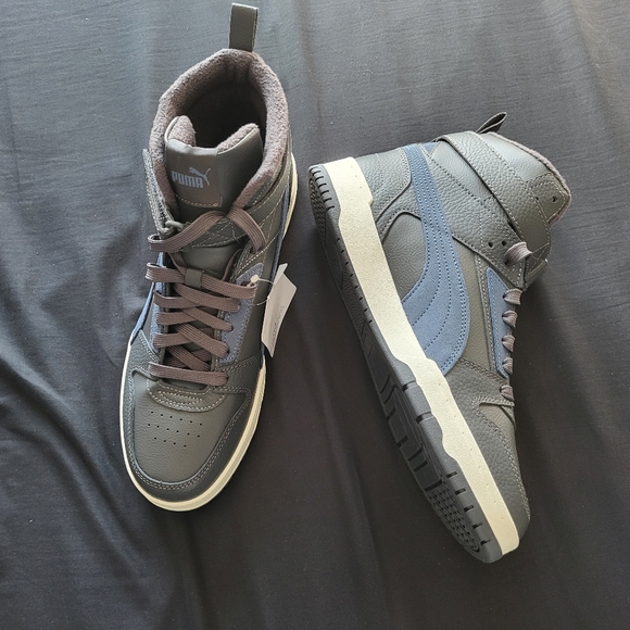 PUMA|Size 11|Ash & Navy Blue - Picture 4 of 6